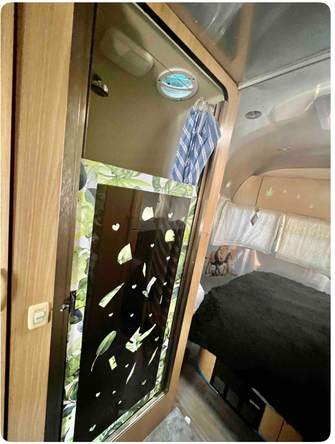 Campsite Airstream Get Away! Los Angeles